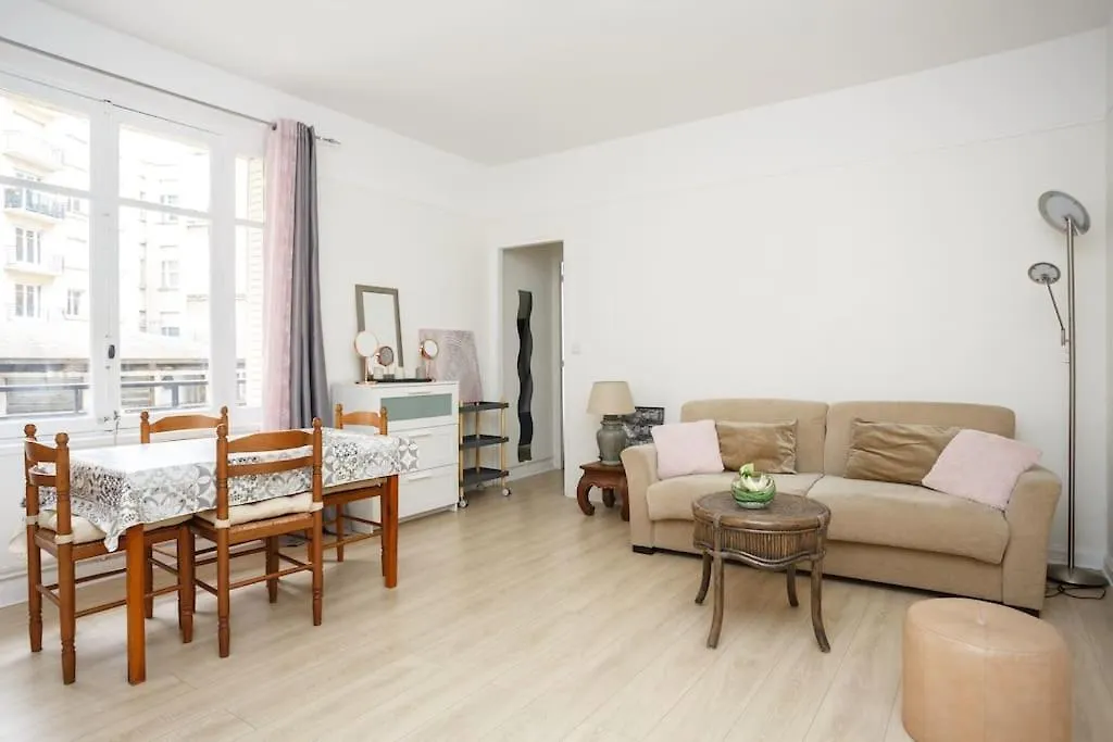 Apartment 16eme Michel Ange - 34m2 *